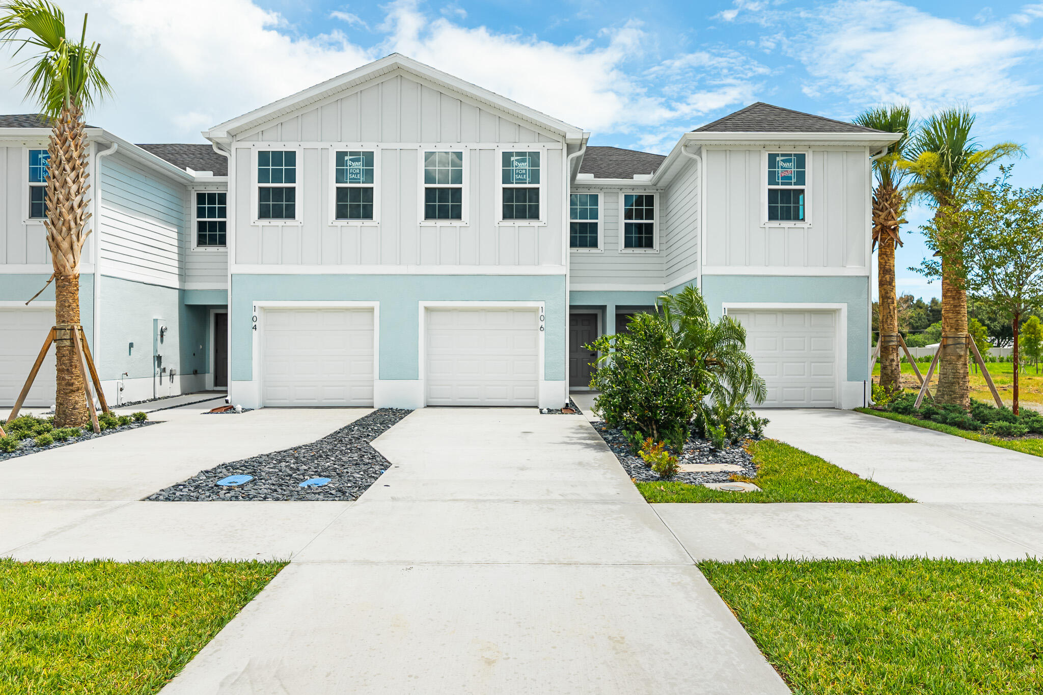 Photo 1 of 35 — 106 Savannah Lakes Boulevard, Fort Pierce, FL 34982