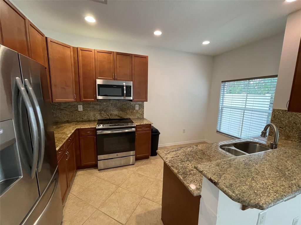 Photo of 177 Lake Monterey Cir, Boynton Beach, FL 33426 (MLS # F10390383)