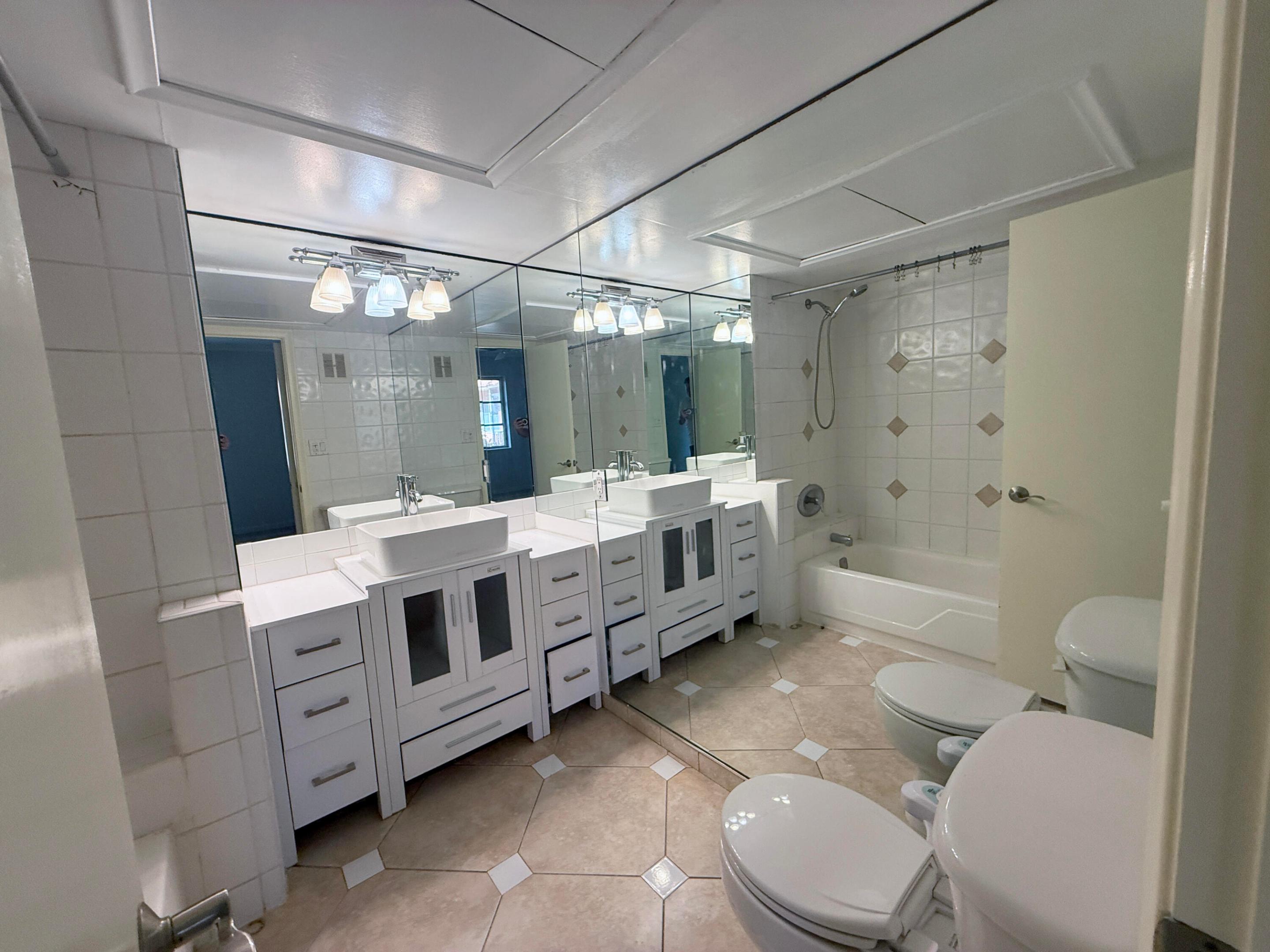 MANOR GROVE VILLAGE TWO CONDO - Residential Lease