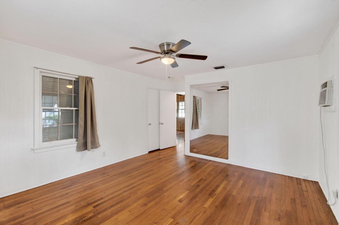 LAKE WORTH TOWN OF - Residential