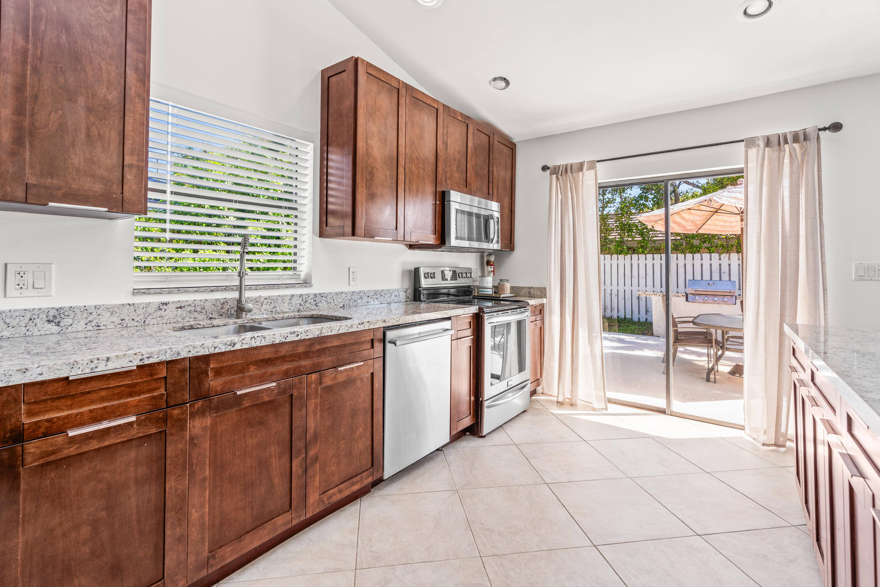 HIDDEN VALLEY SEC 4 - Residential