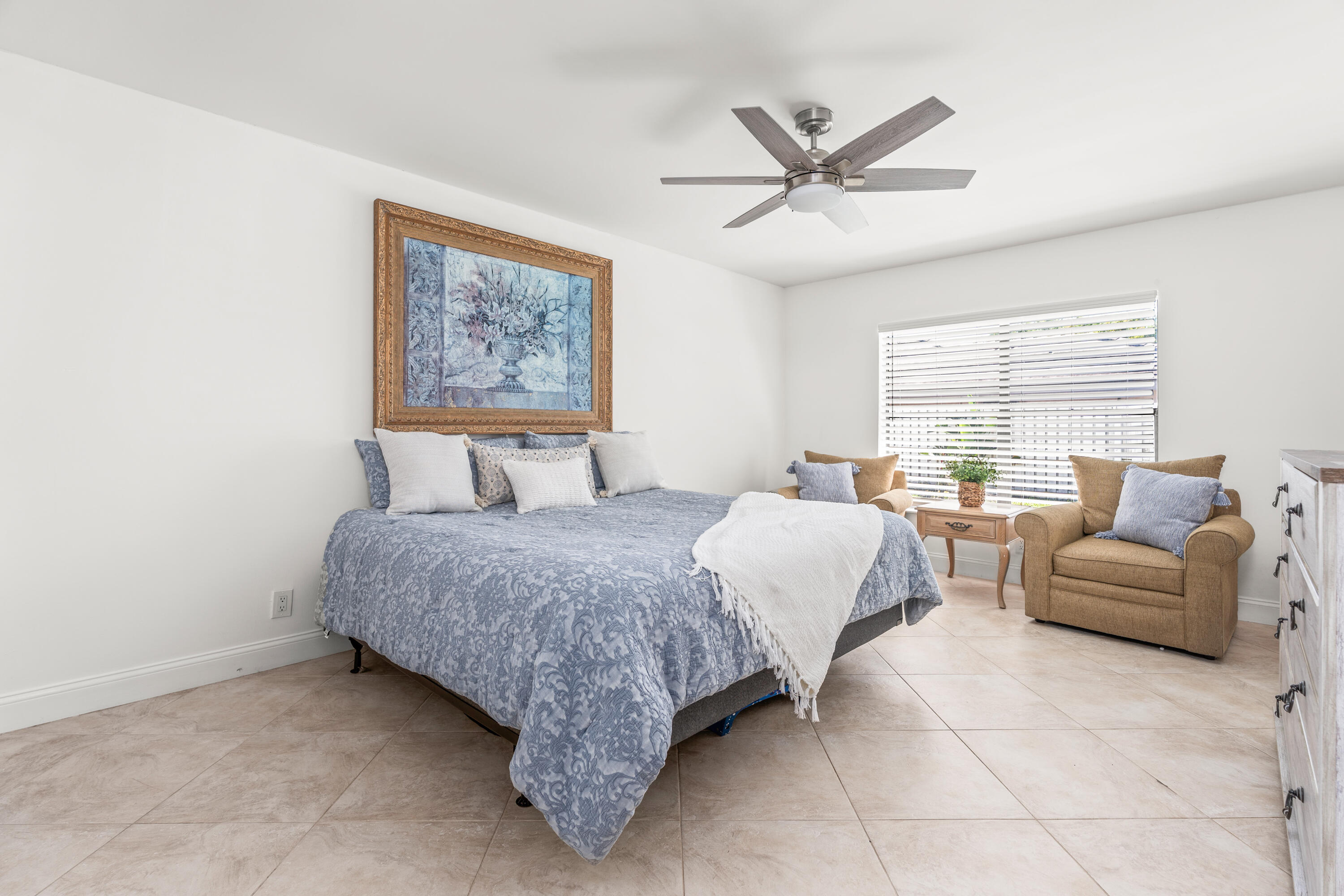 HIDDEN VALLEY SEC 4 - Residential