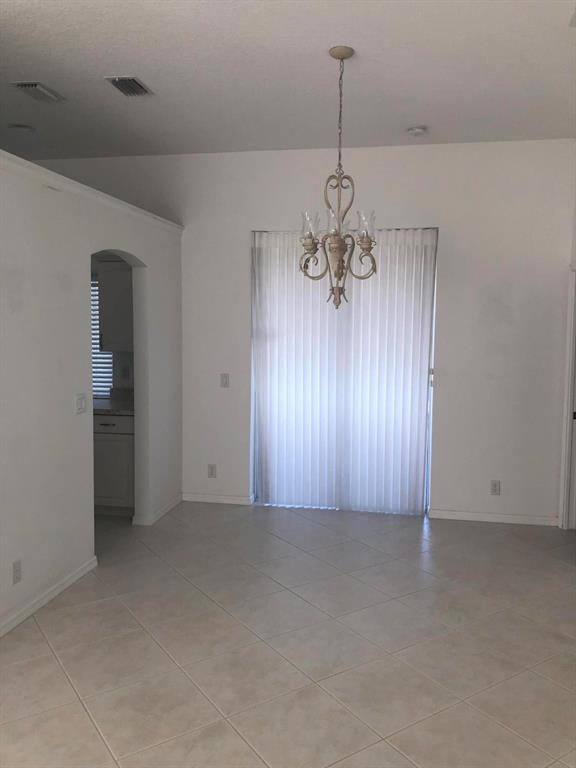 PORT ST LUCIE SECTION 35 - Residential Lease