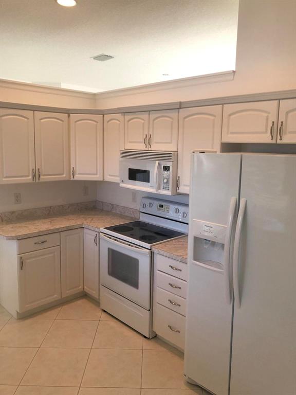 PORT ST LUCIE SECTION 35 - Residential Lease