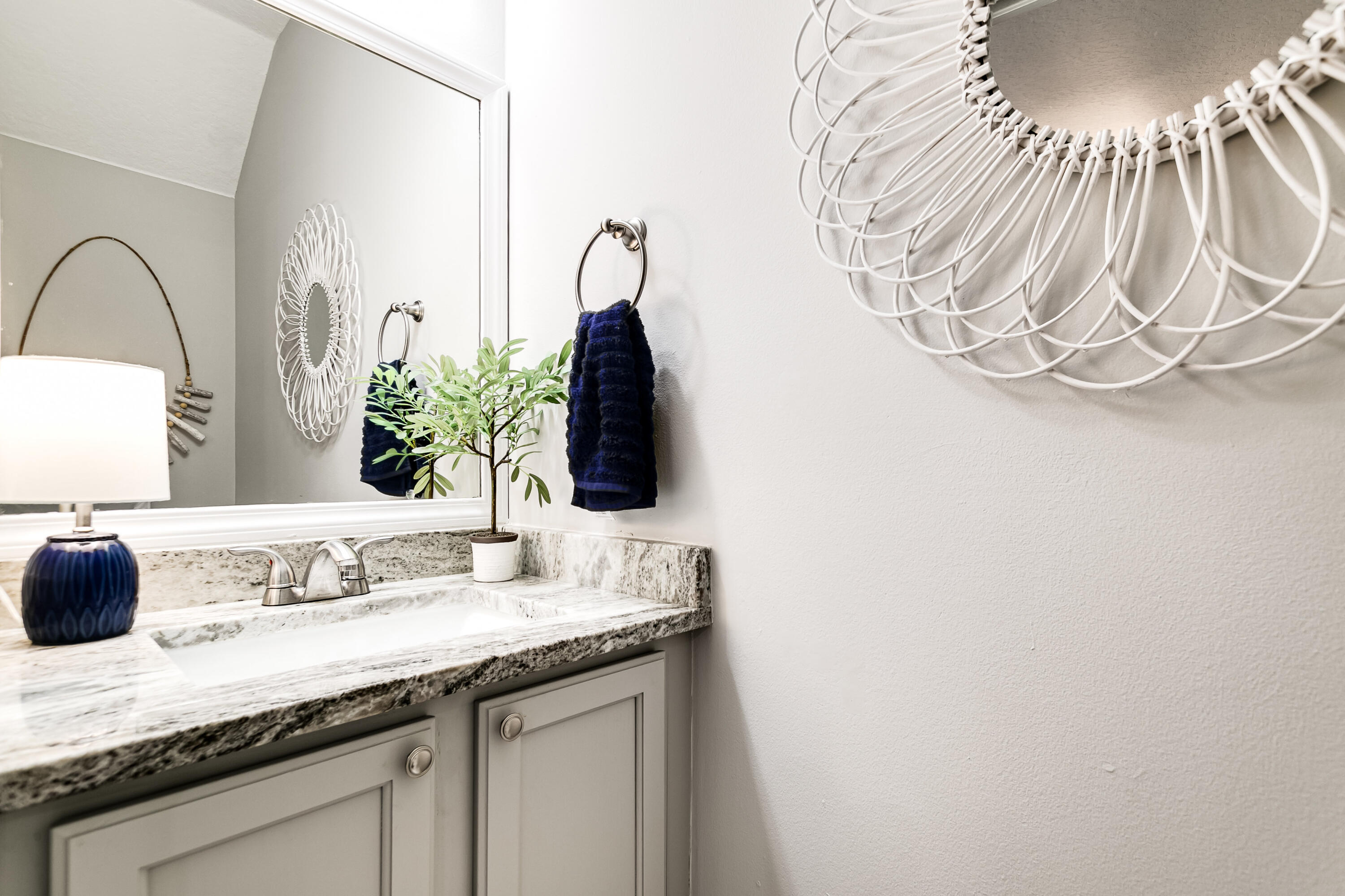 GEORGIAN COURTS - Residential Lease