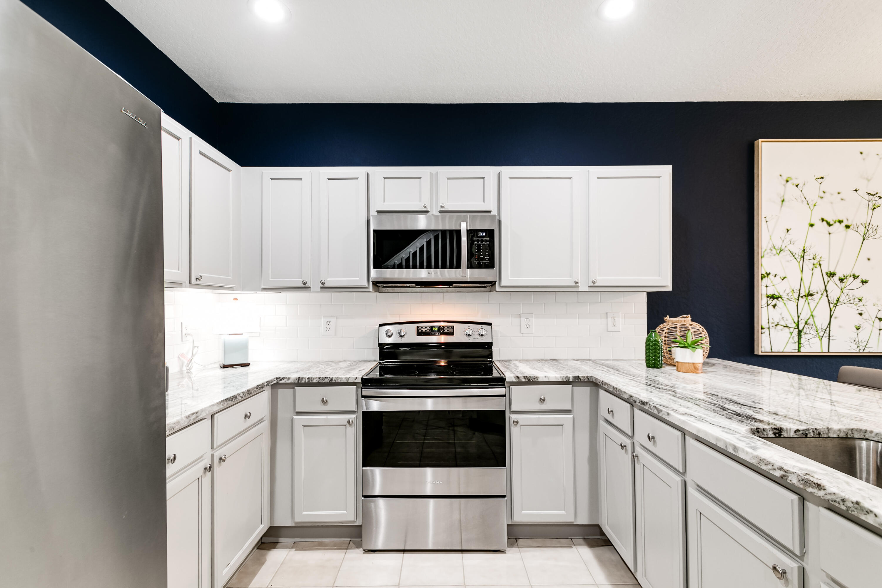 GEORGIAN COURTS - Residential Lease