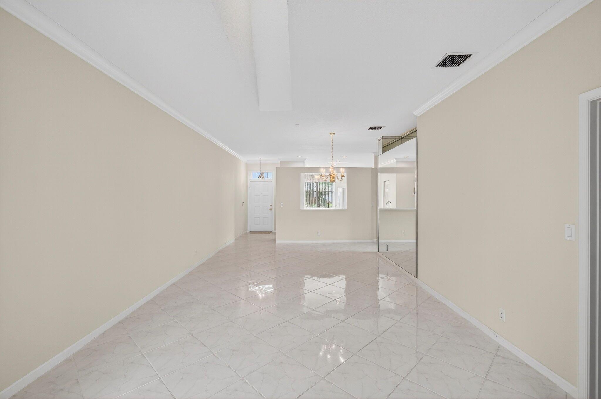 5731 Emerald Cay Terrace