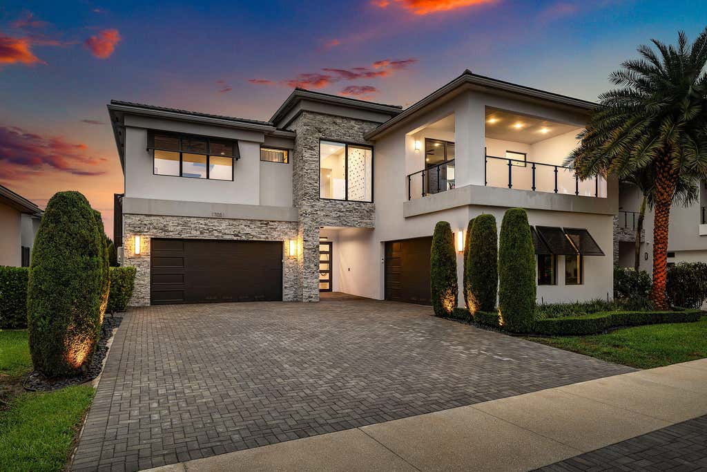 Photo of 17051 Five Waters Avenue, Boca Raton, FL 33496 (MLS # B26037754)