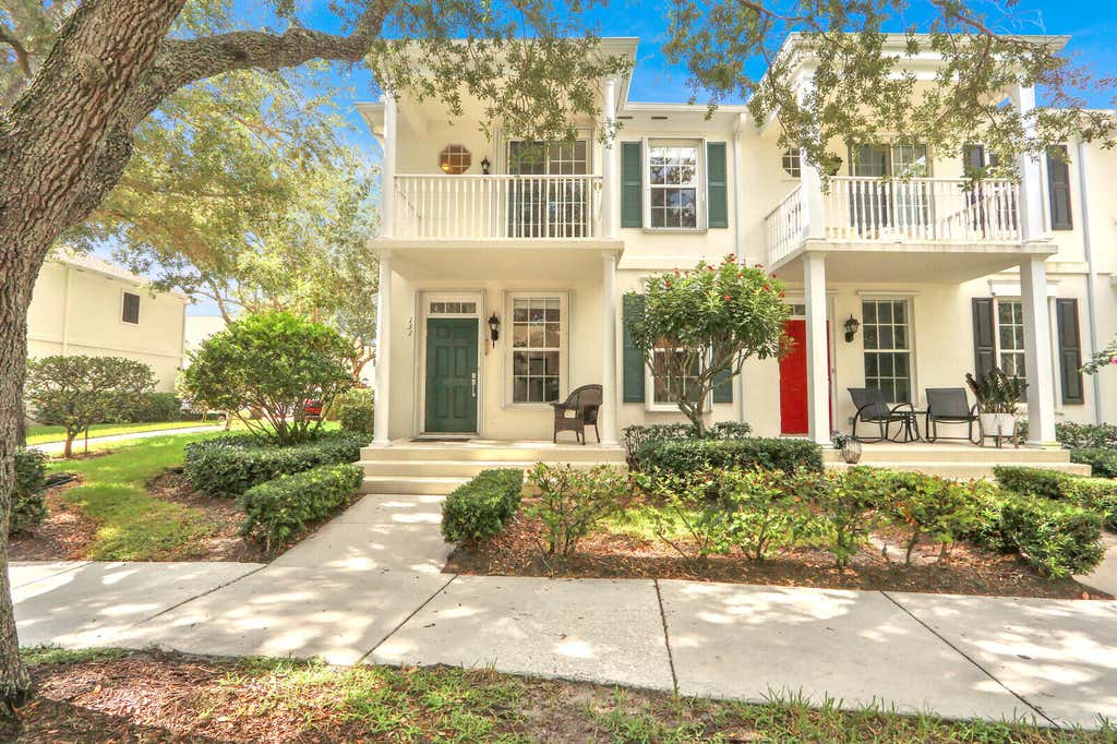 Photo of 131 Radcliffe Court, Jupiter, FL 33458 (MLS # B26064032)