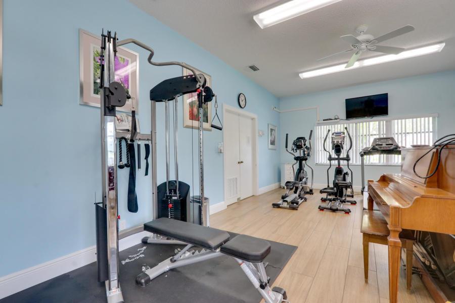 HIGH POINT OF DELRAY WEST CONDO SEC 1&2 - Residential