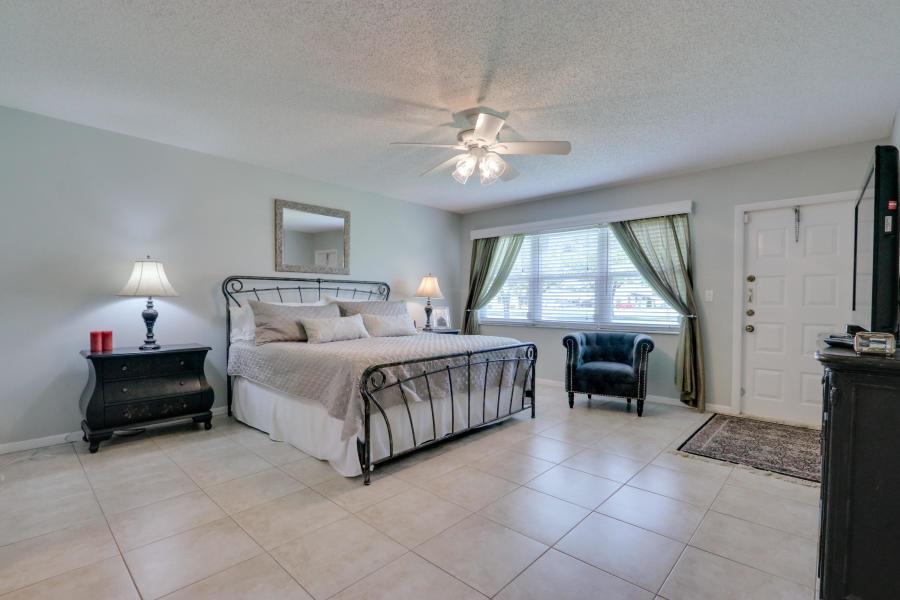 HIGH POINT OF DELRAY WEST CONDO SEC 1&2 - Residential