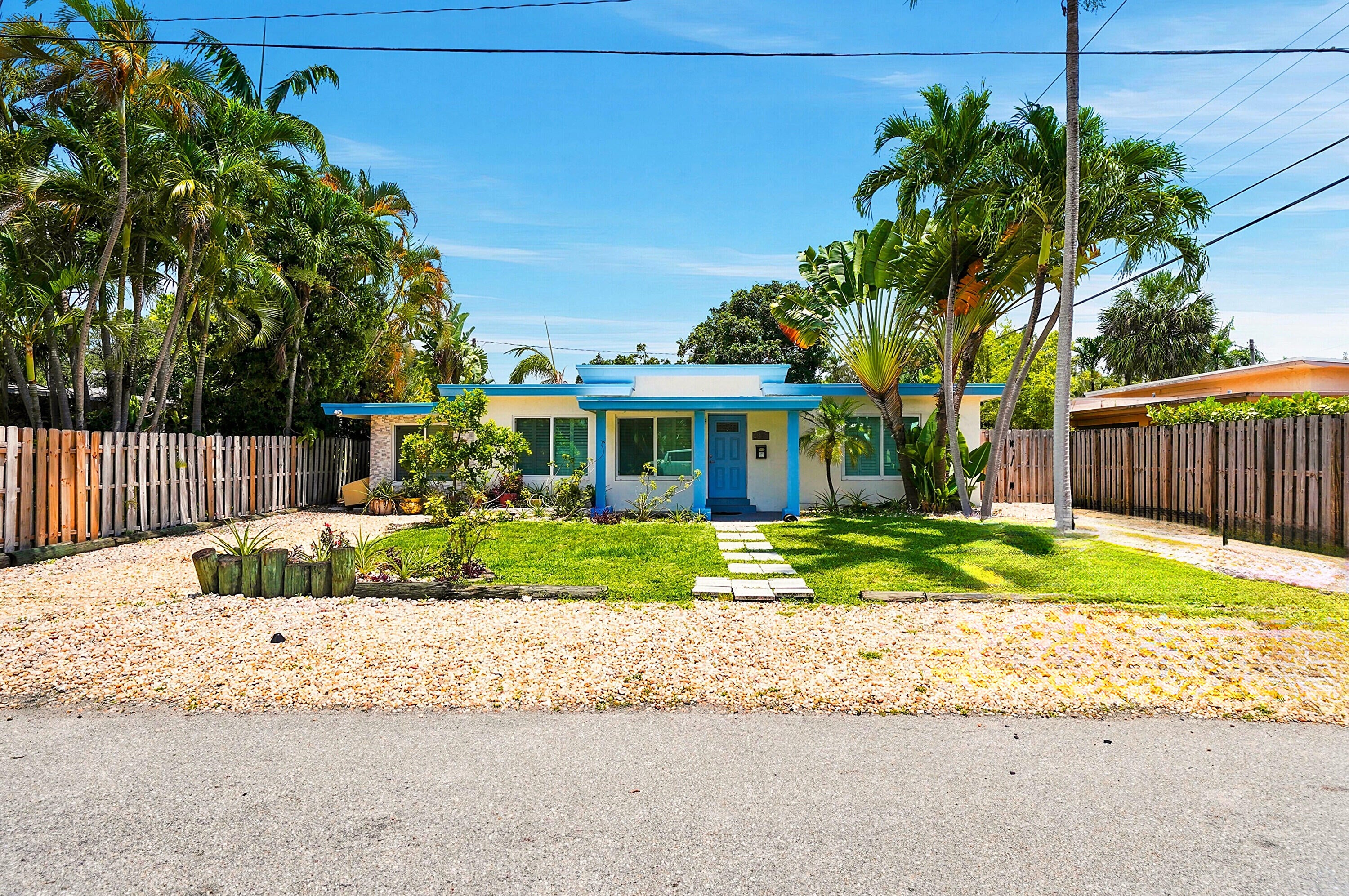 1777 NE 17th Street