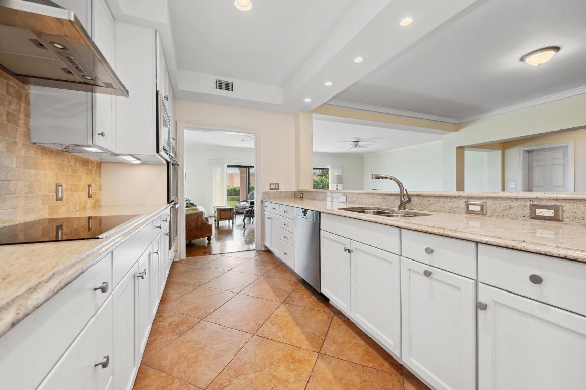 OCEAN HOUSE SOUTH ONE CONDO - Residential