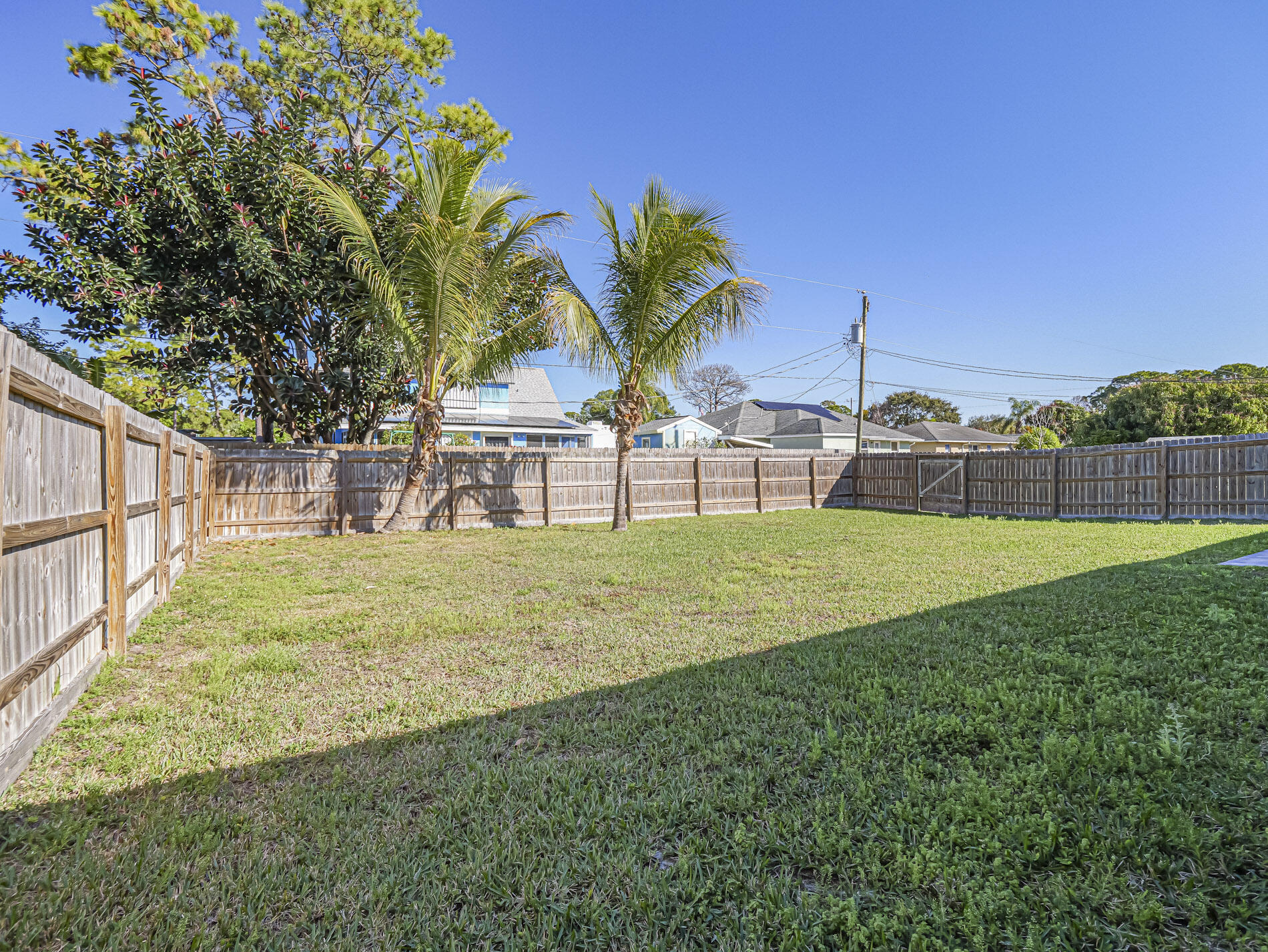 VERO BEACH HIGHLANDS UNIT 3 - Residential Lease