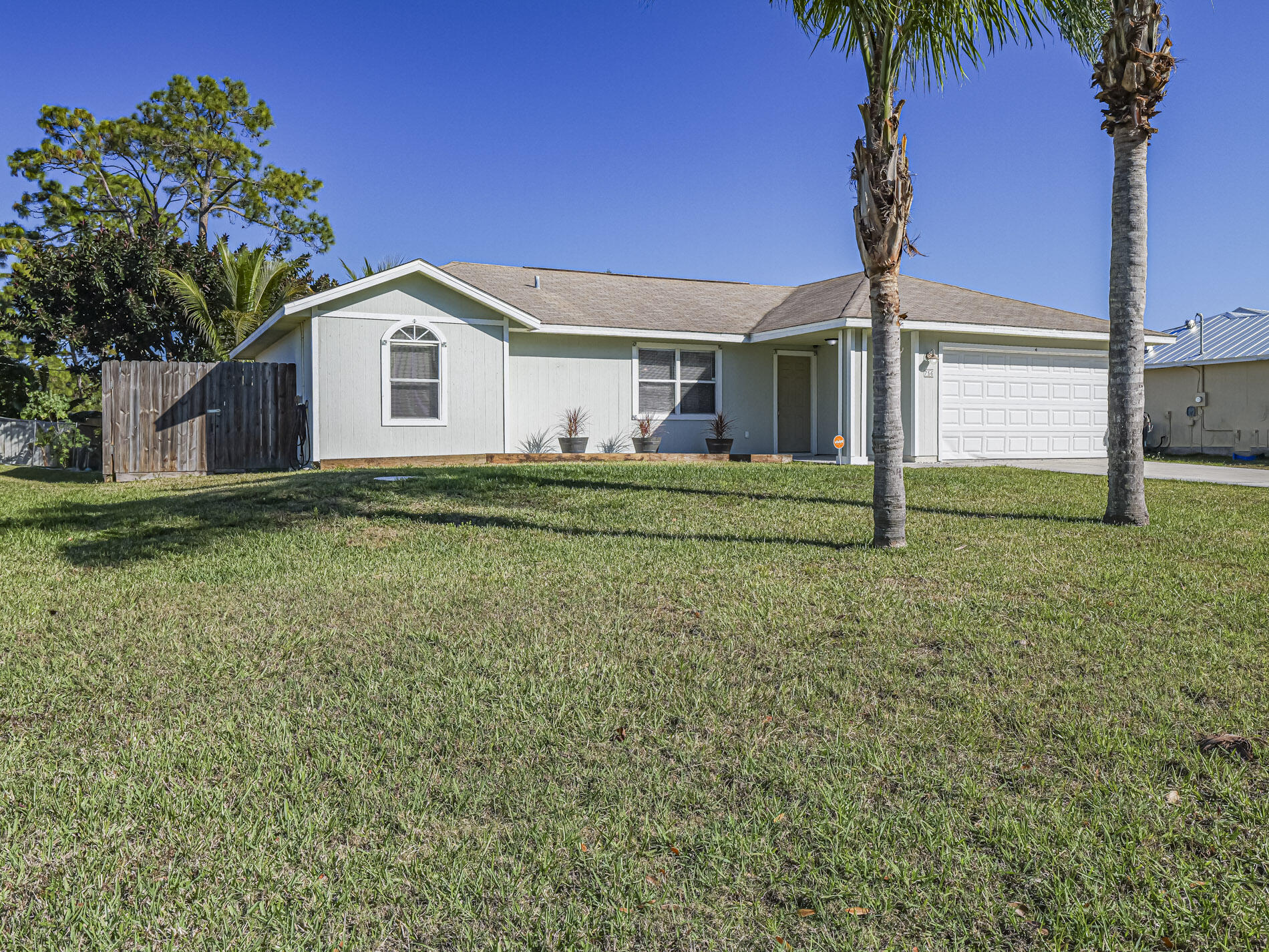VERO BEACH HIGHLANDS UNIT 3 - Residential Lease