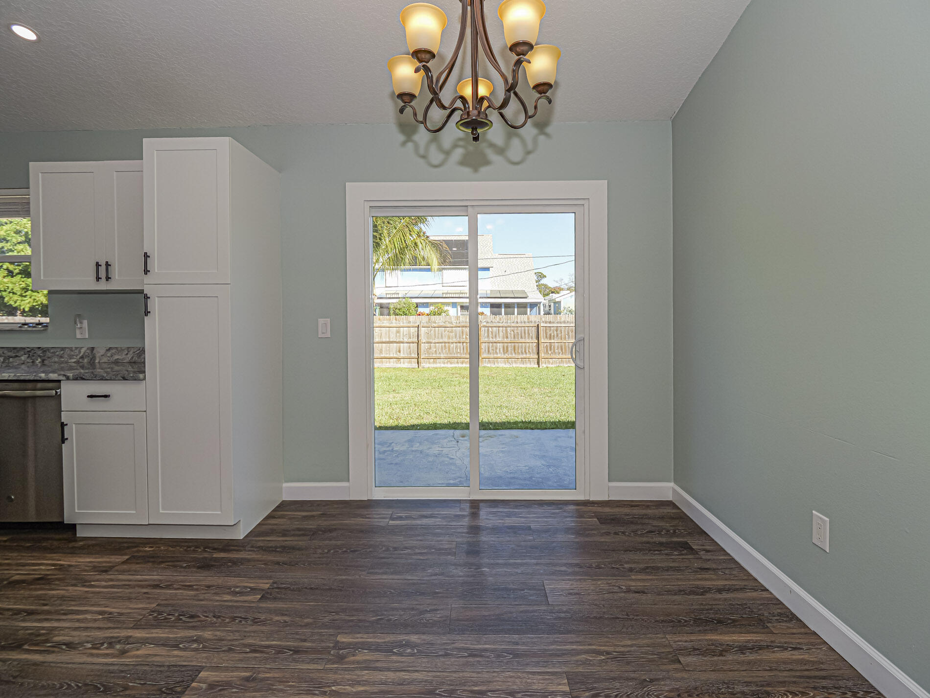 VERO BEACH HIGHLANDS UNIT 3 - Residential Lease