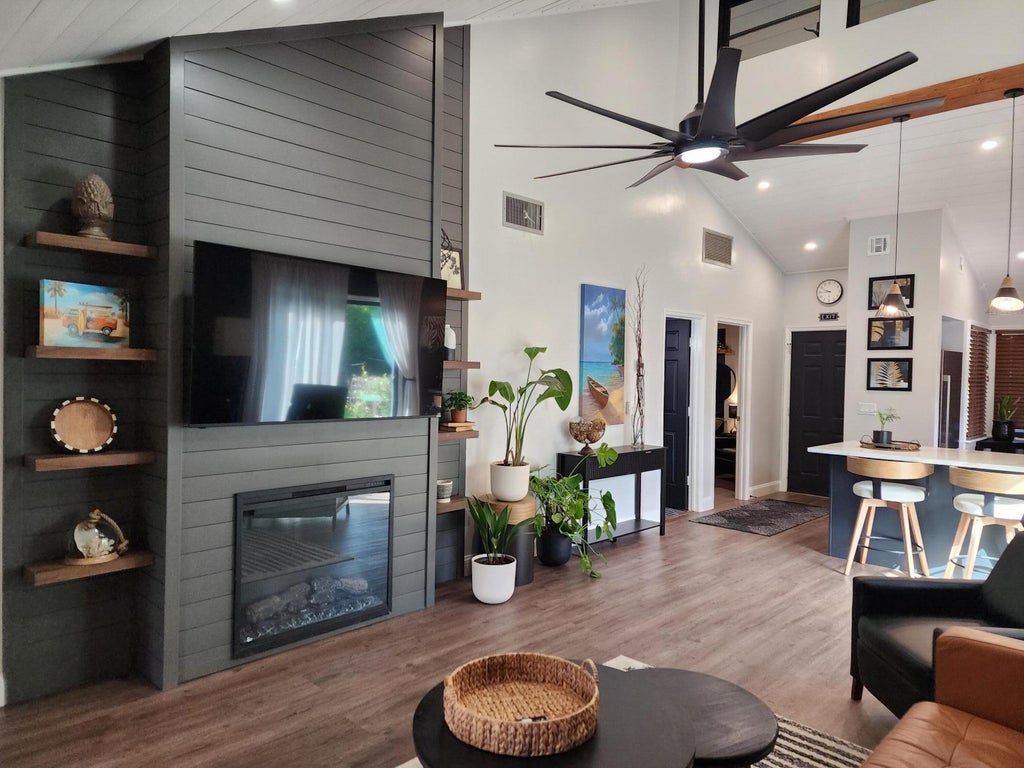 Photo of 496 SE CARDINAL Trail, Stuart, FL 34997 (MLS # B26093955)