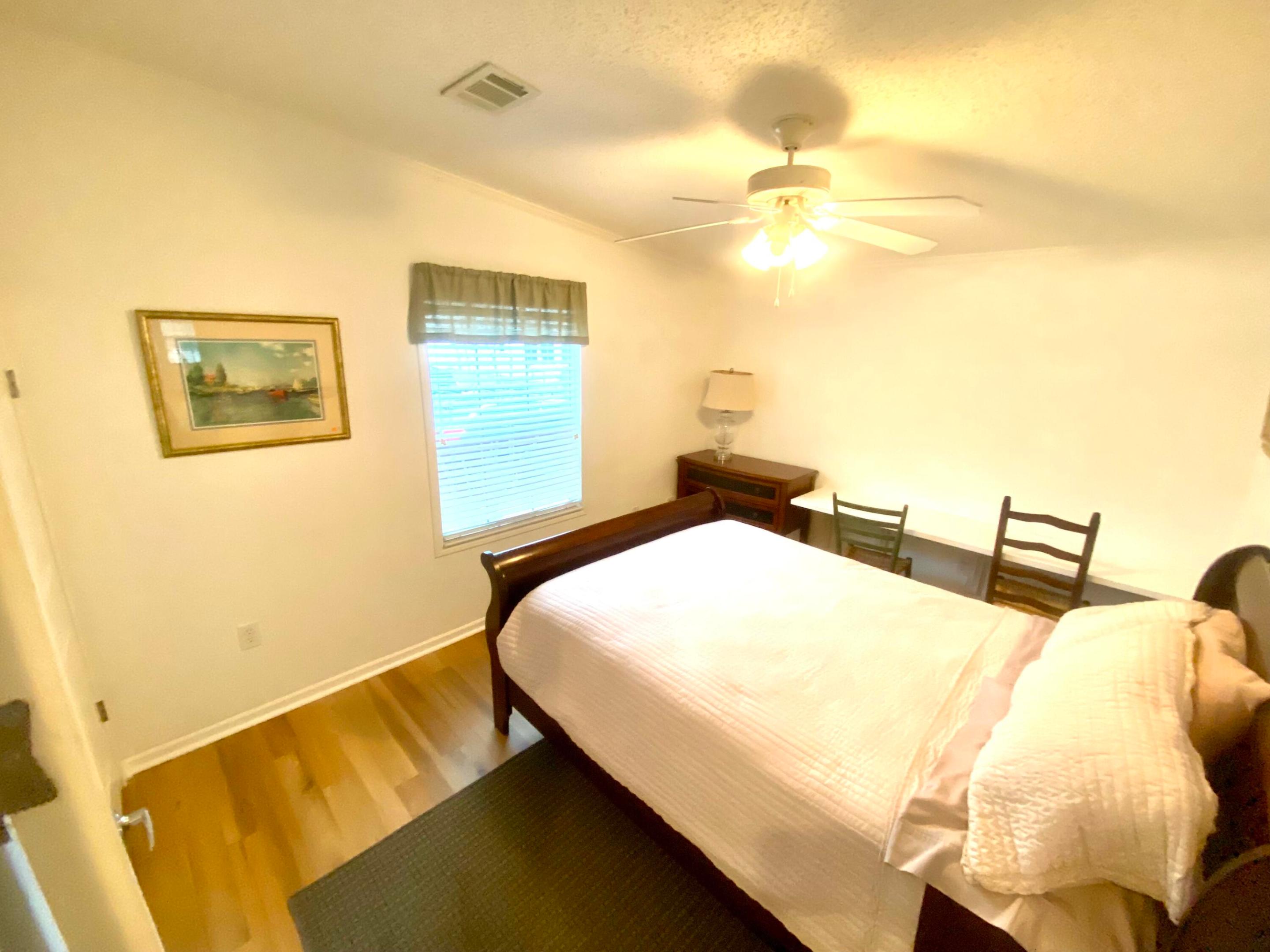 Pinelake Gardens & Estates - Residential