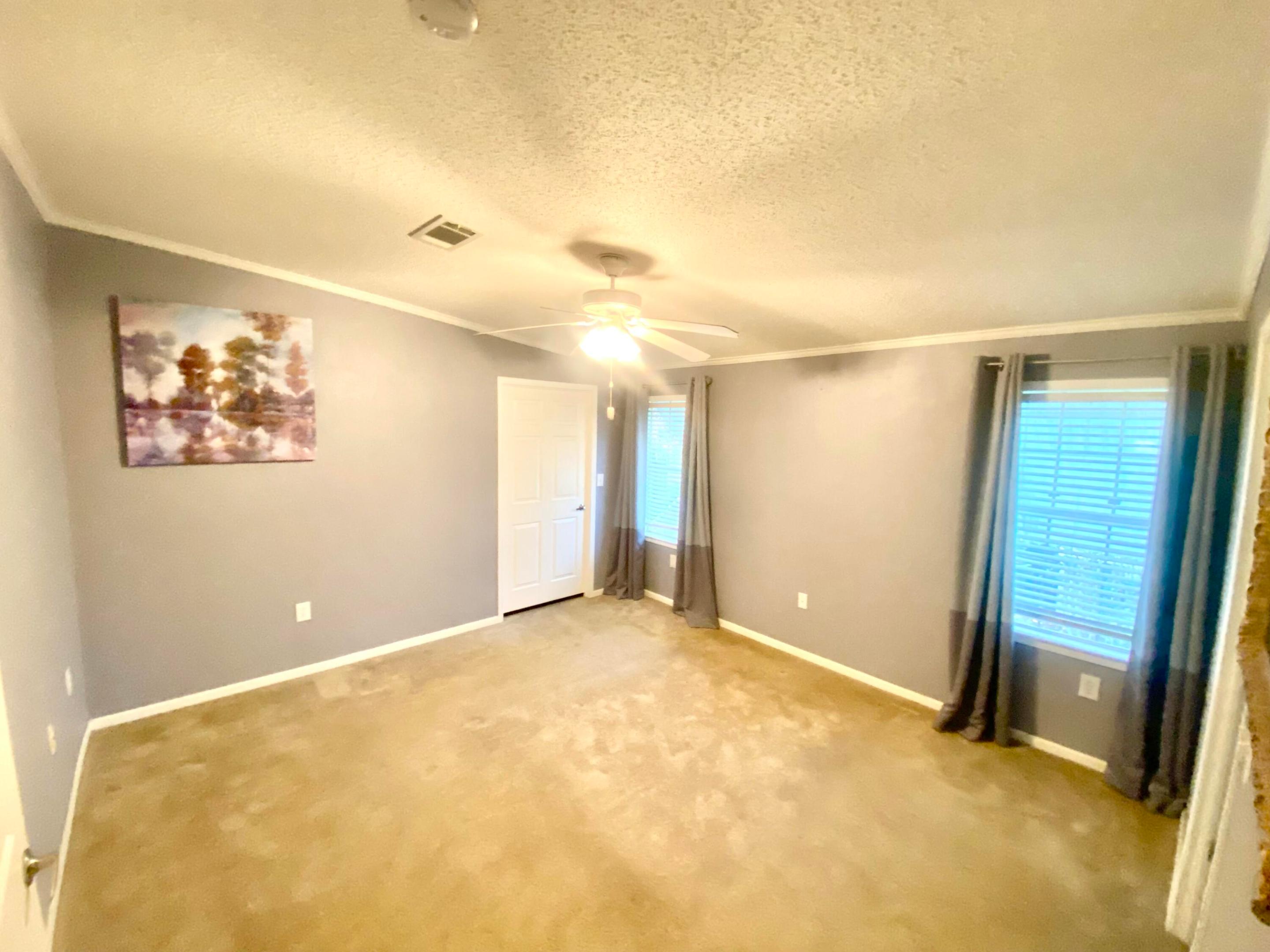 Pinelake Gardens & Estates - Residential