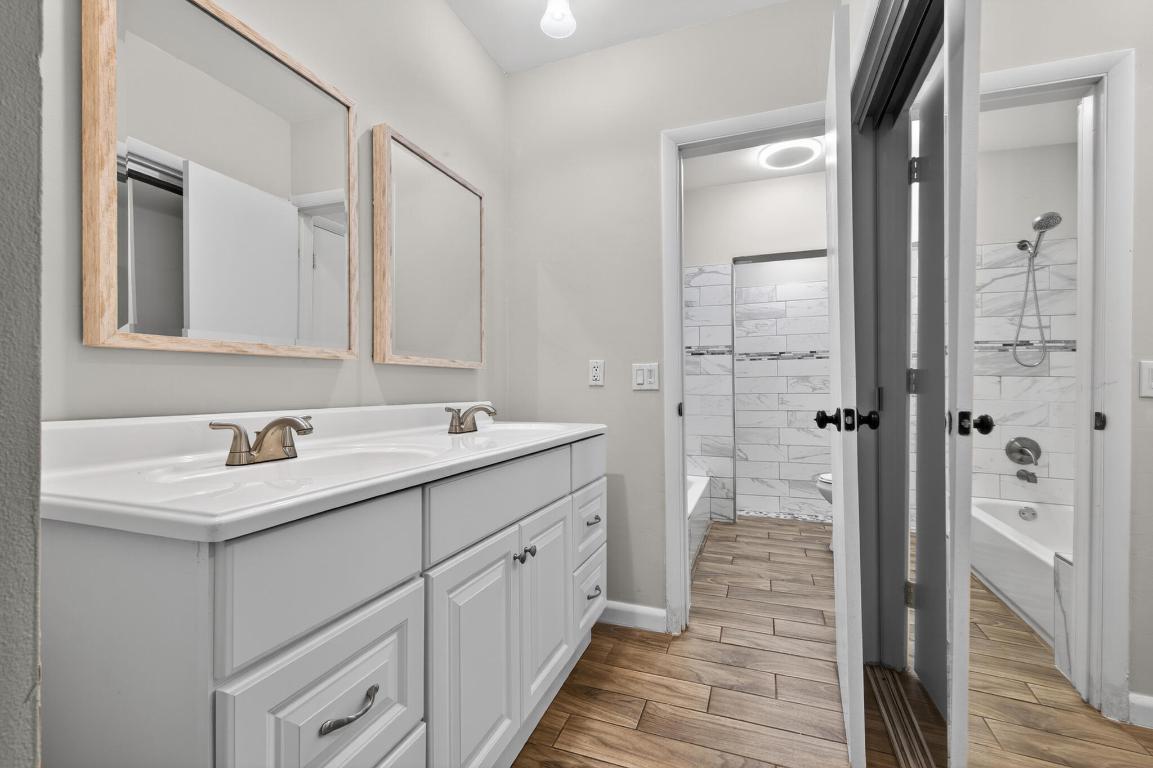 BEVERLY PARK - Residential