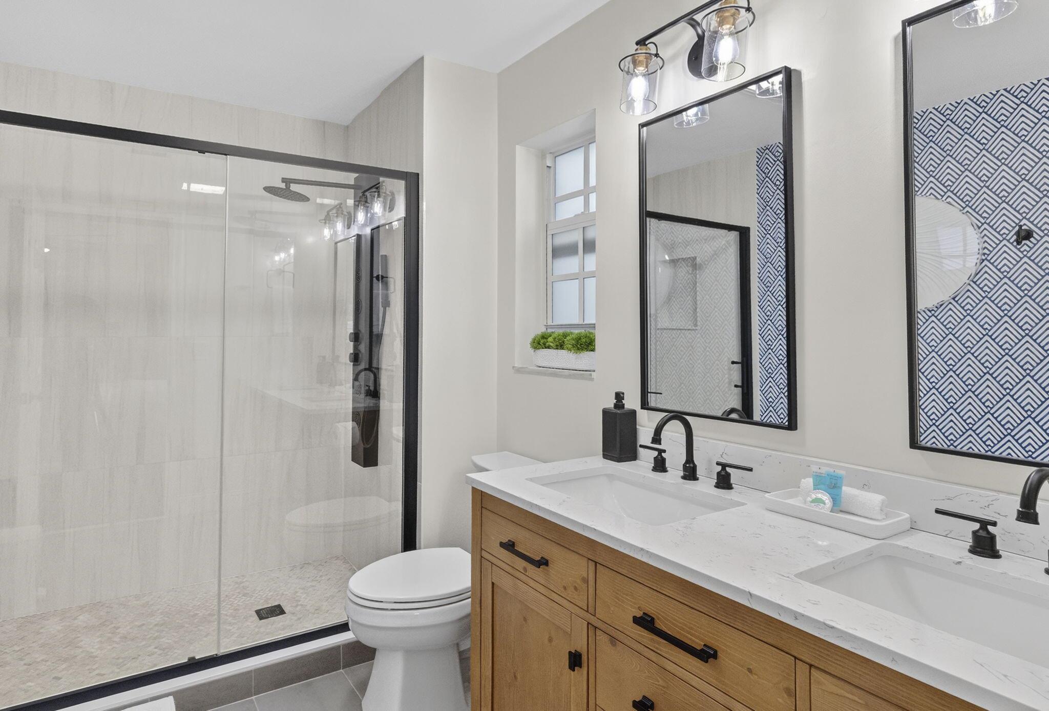 FOREST HILLS - Residential