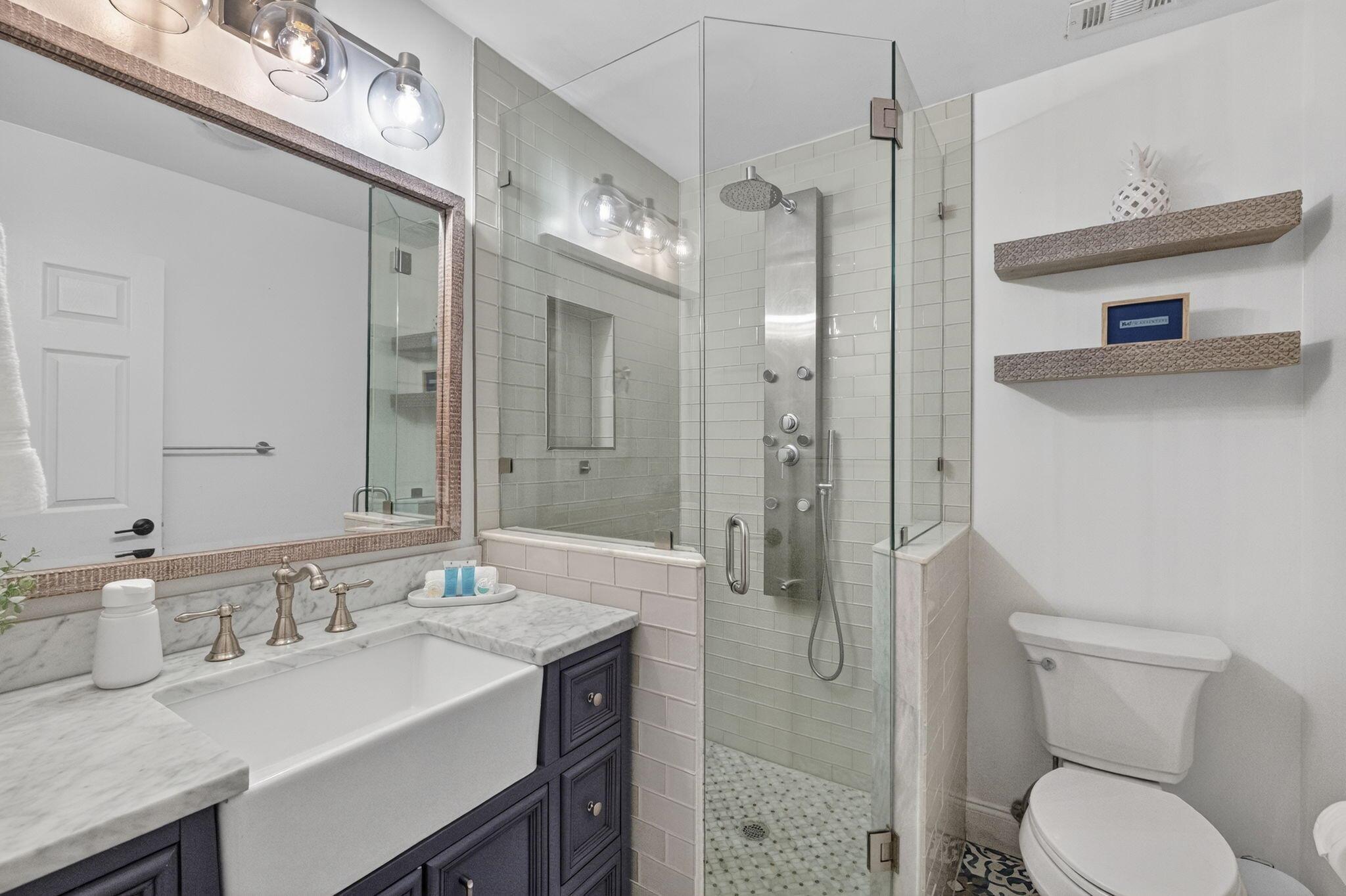 FOREST HILLS - Residential