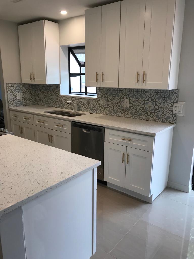 VILLAS DE LA COSTA CONDO - Residential Lease