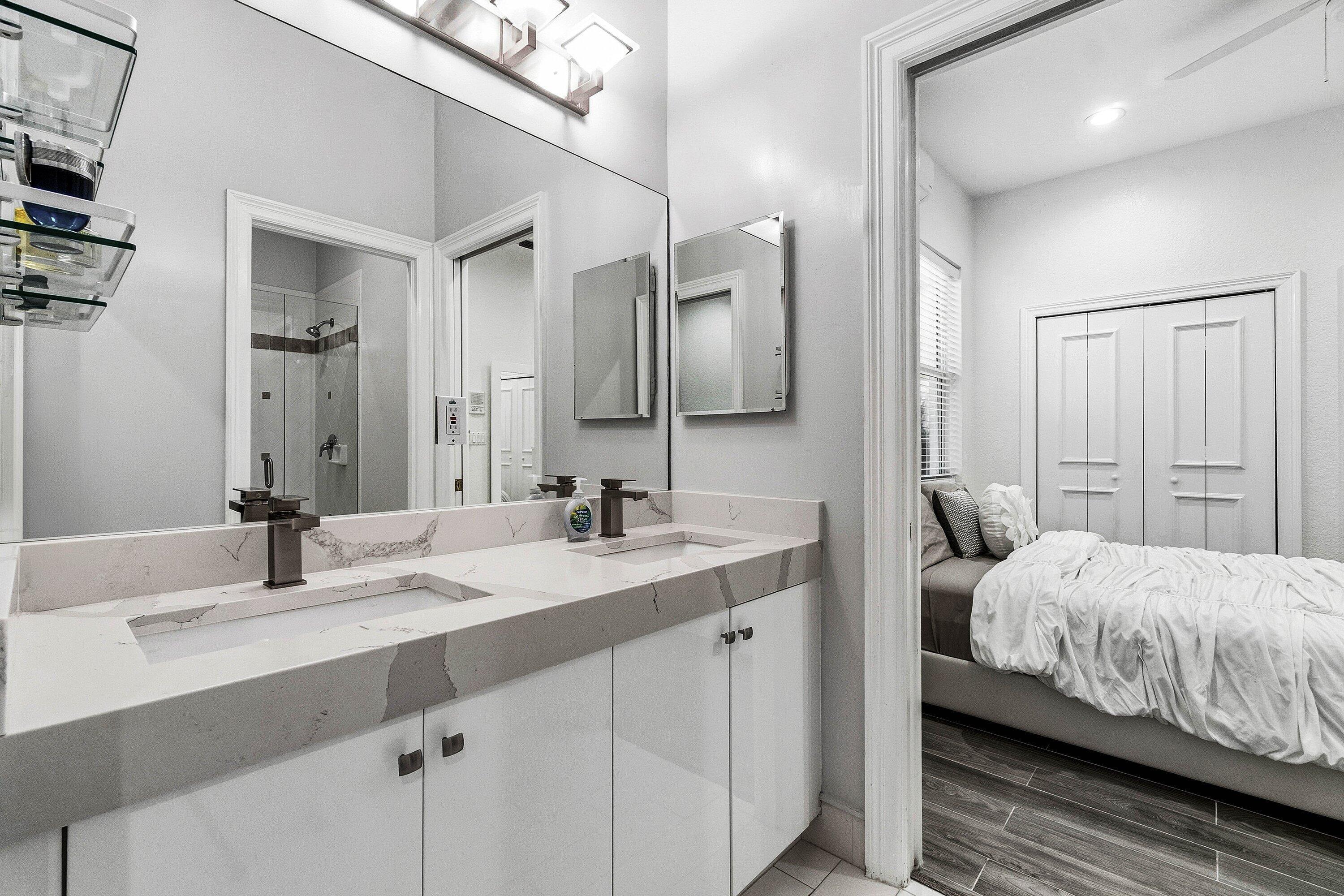 ONE THOUSAND NINE HUNDRED FIFTY YAMATO R - Residential Lease