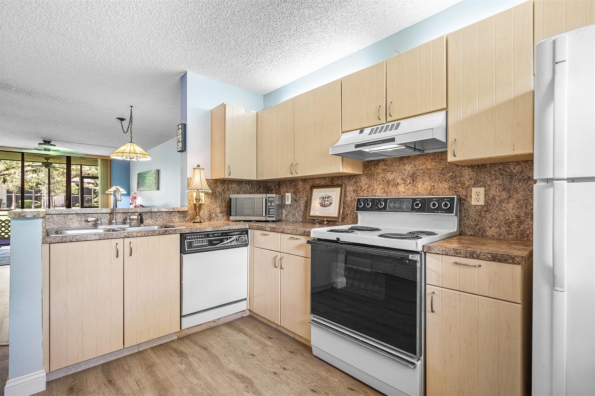 BONAIRE @ WOODMONT - Residential