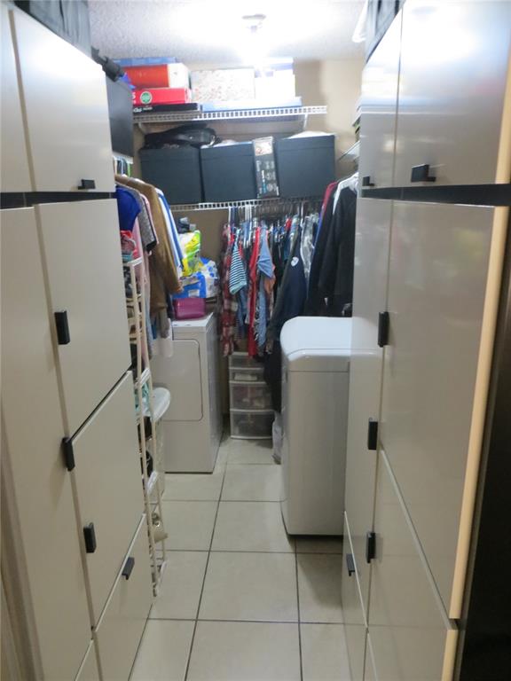 Hollywood Beach Heights S - Residential Income