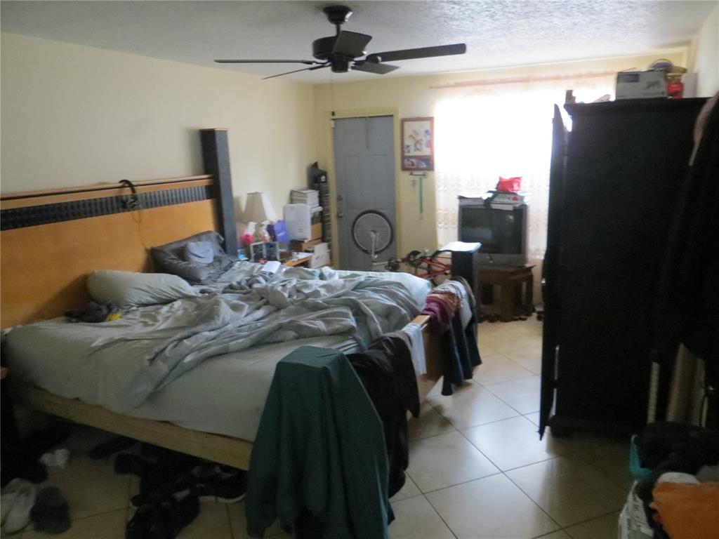 Hollywood Beach Heights S - Residential Income