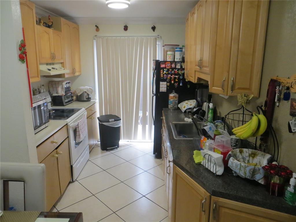 Hollywood Beach Heights S - Residential Income