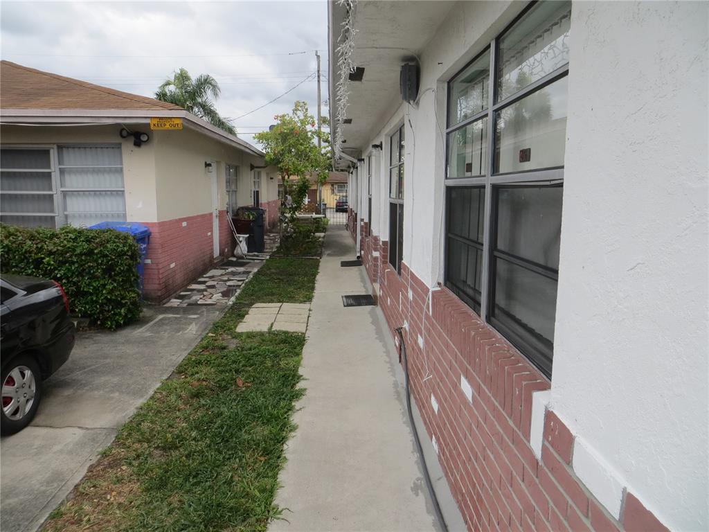 Hollywood Beach Heights S - Residential Income