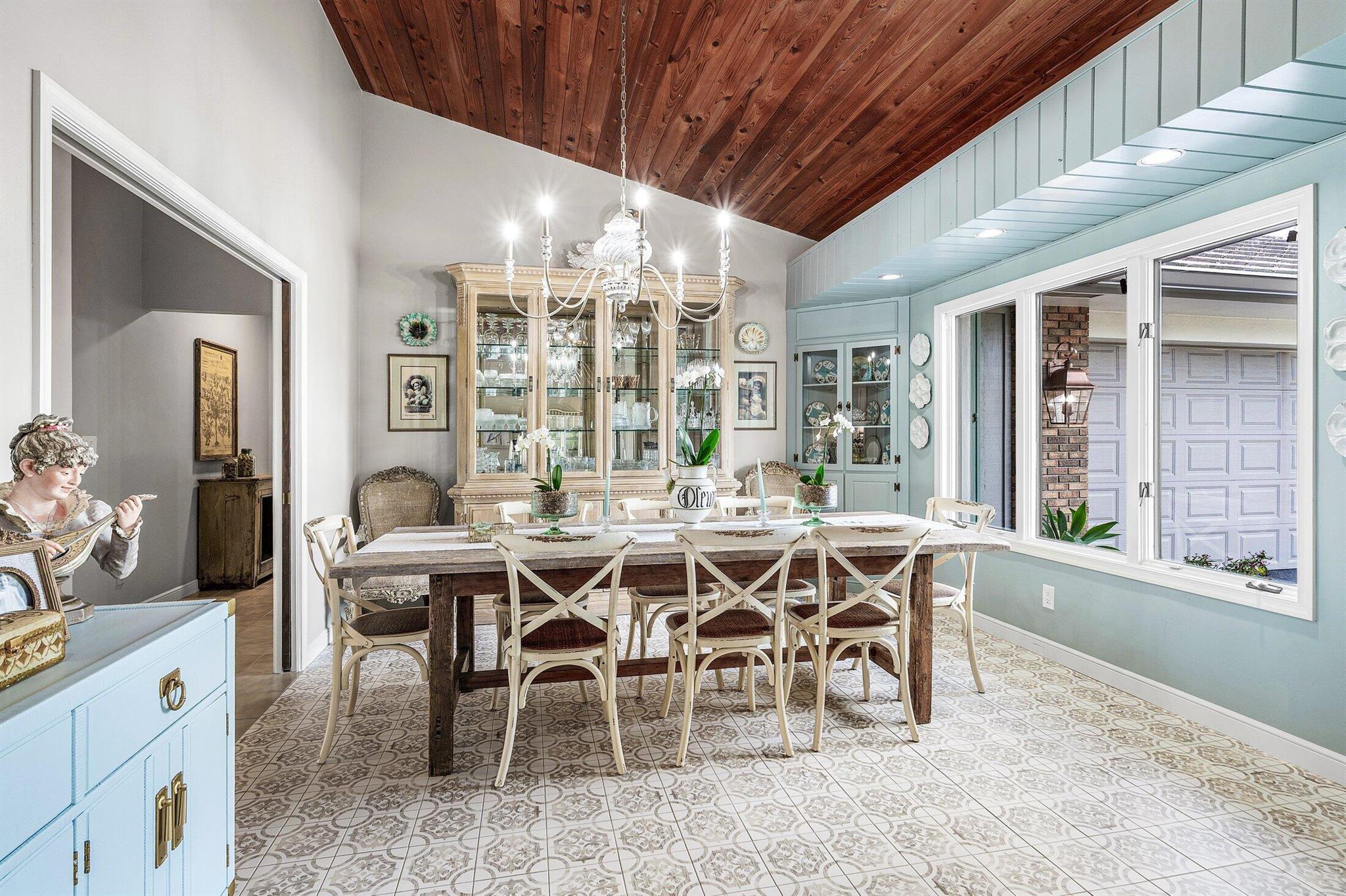 City of Atlantis - Residential