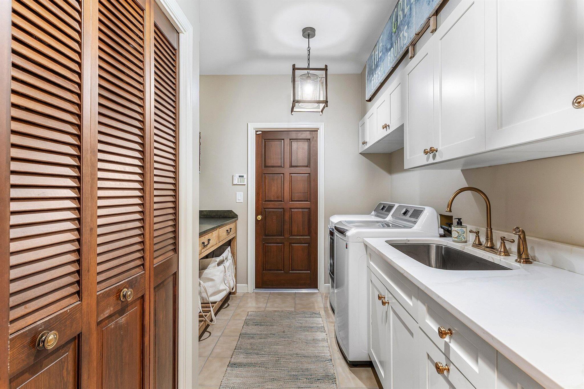 City of Atlantis - Residential