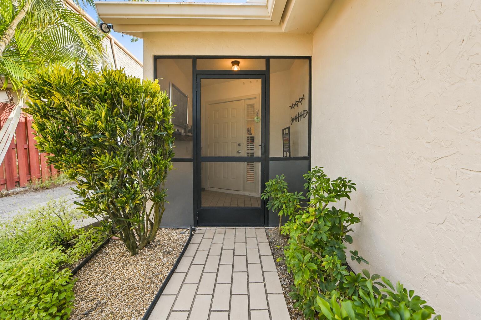 701 NW 25TH Avenue