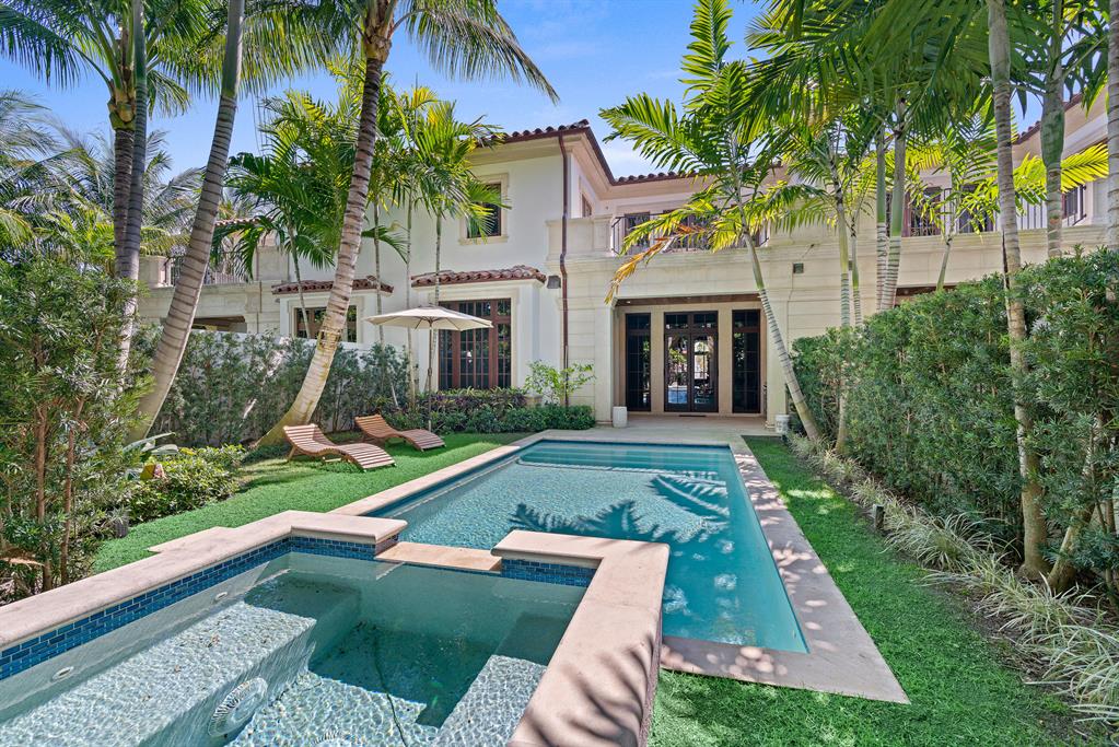 PALLAZZO VILLAS OF PALM B - Residential