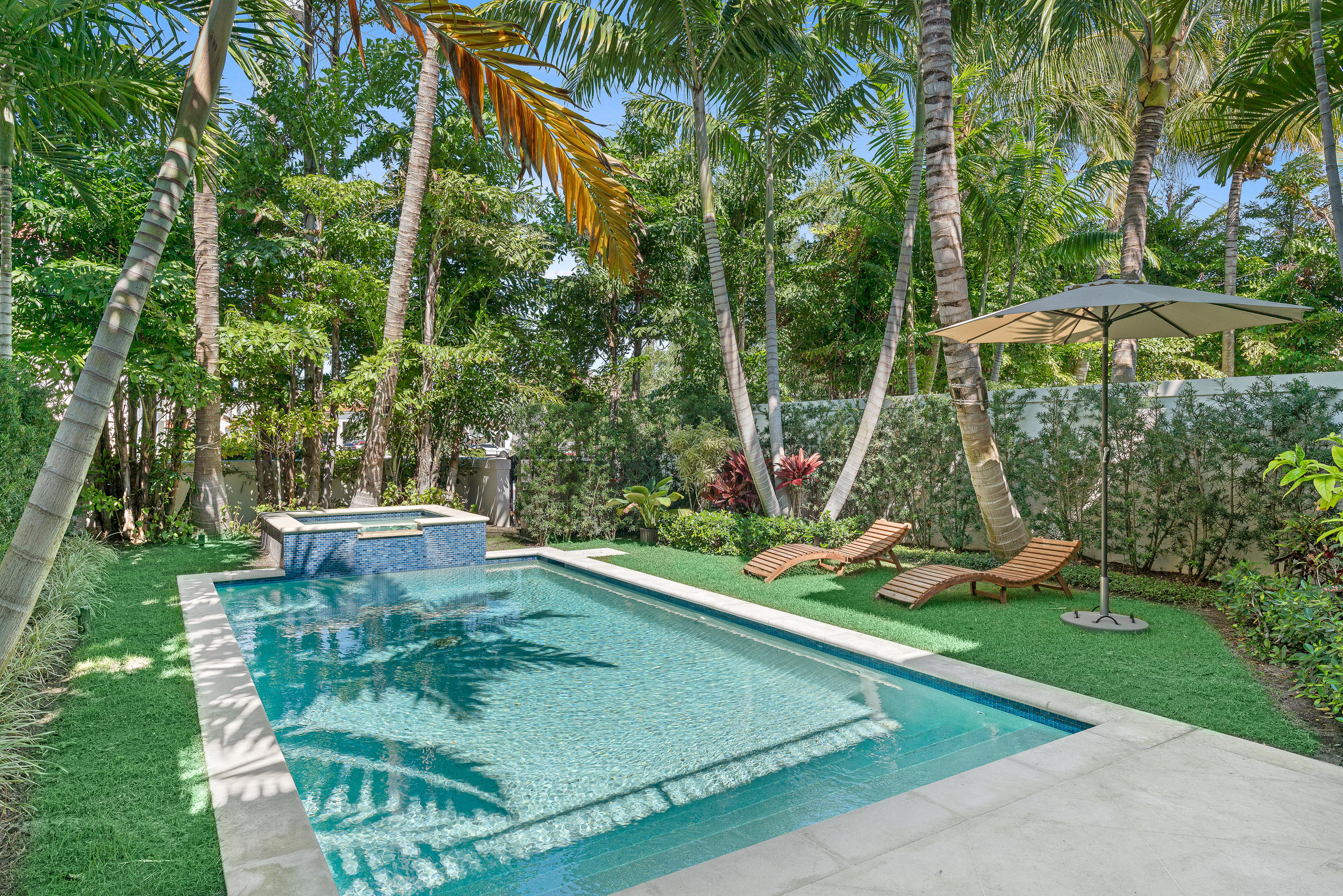 PALLAZZO VILLAS OF PALM BEACH CONDO - Residential