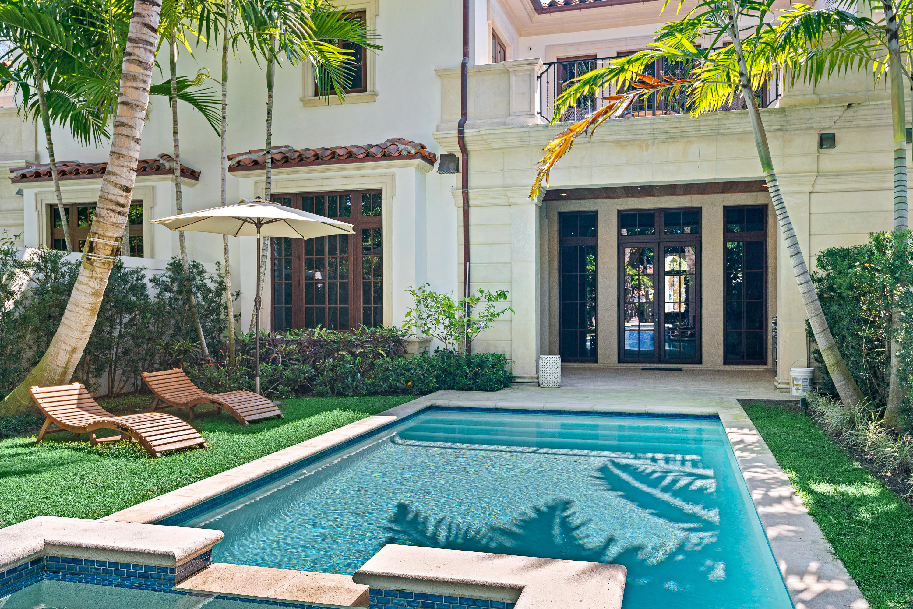 PALLAZZO VILLAS OF PALM BEACH CONDO - Residential