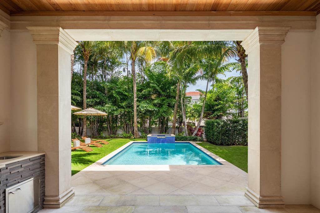 PALLAZZO VILLAS OF PALM B - Residential