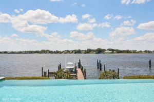 HIGH POINT - Residential