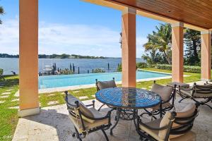 HIGH POINT - Residential