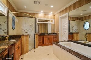 HIGH POINT - Residential