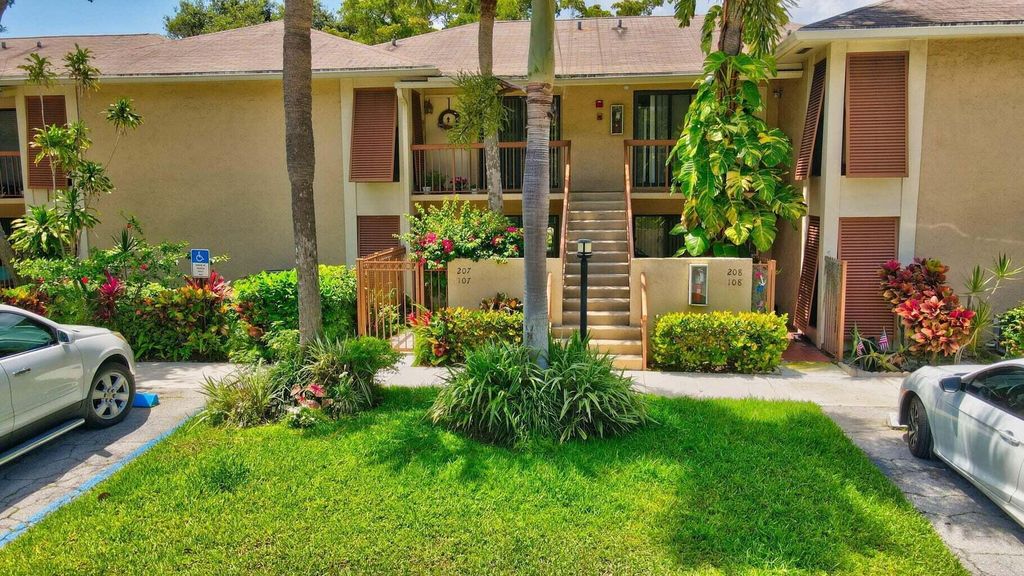 Photo of 3939 NE 5th A107 Avenue #A107, Boca Raton, FL 33431 (MLS # R11112174)