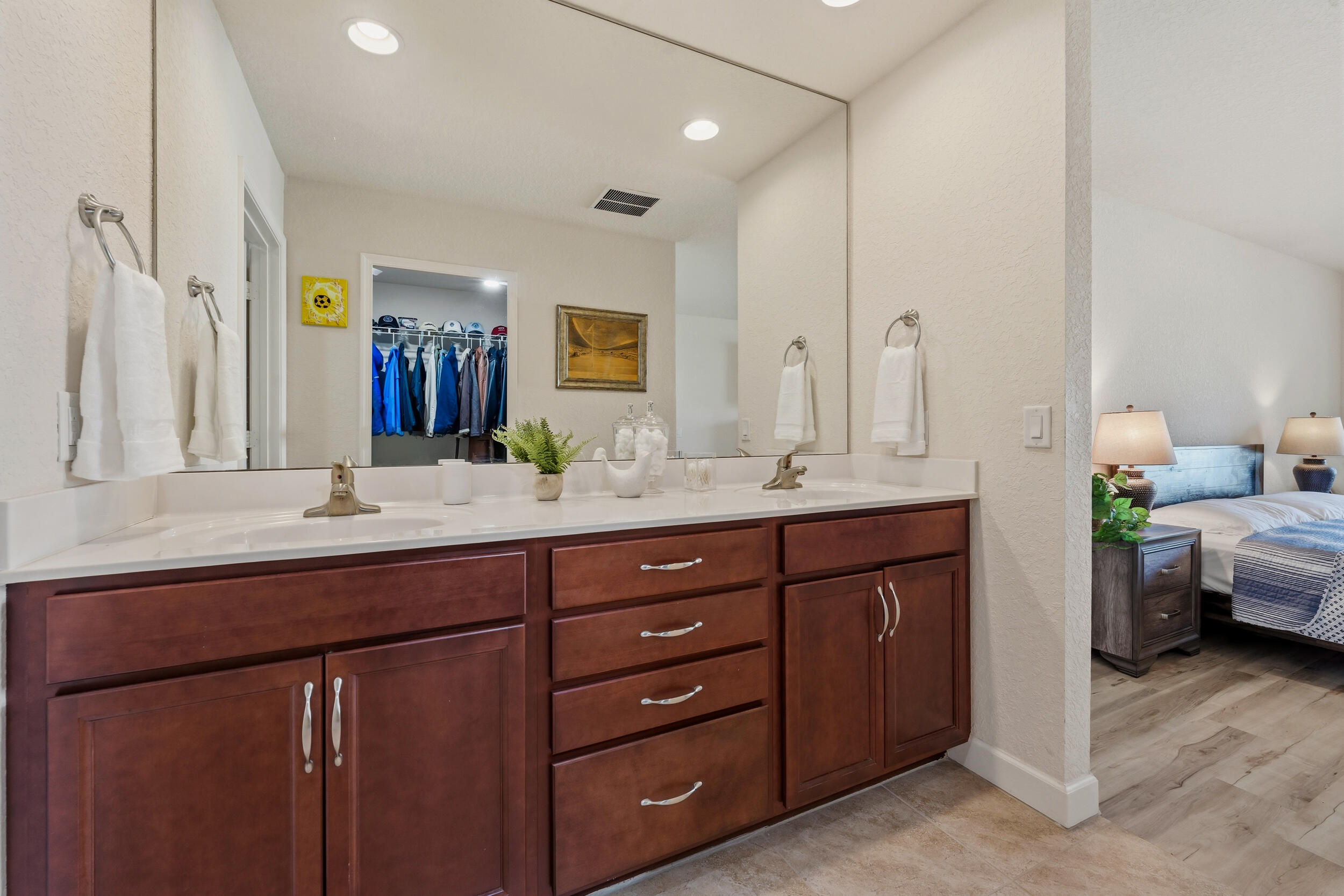 SPANISH LAKES FAIRWAYS NE PHASE - Residential