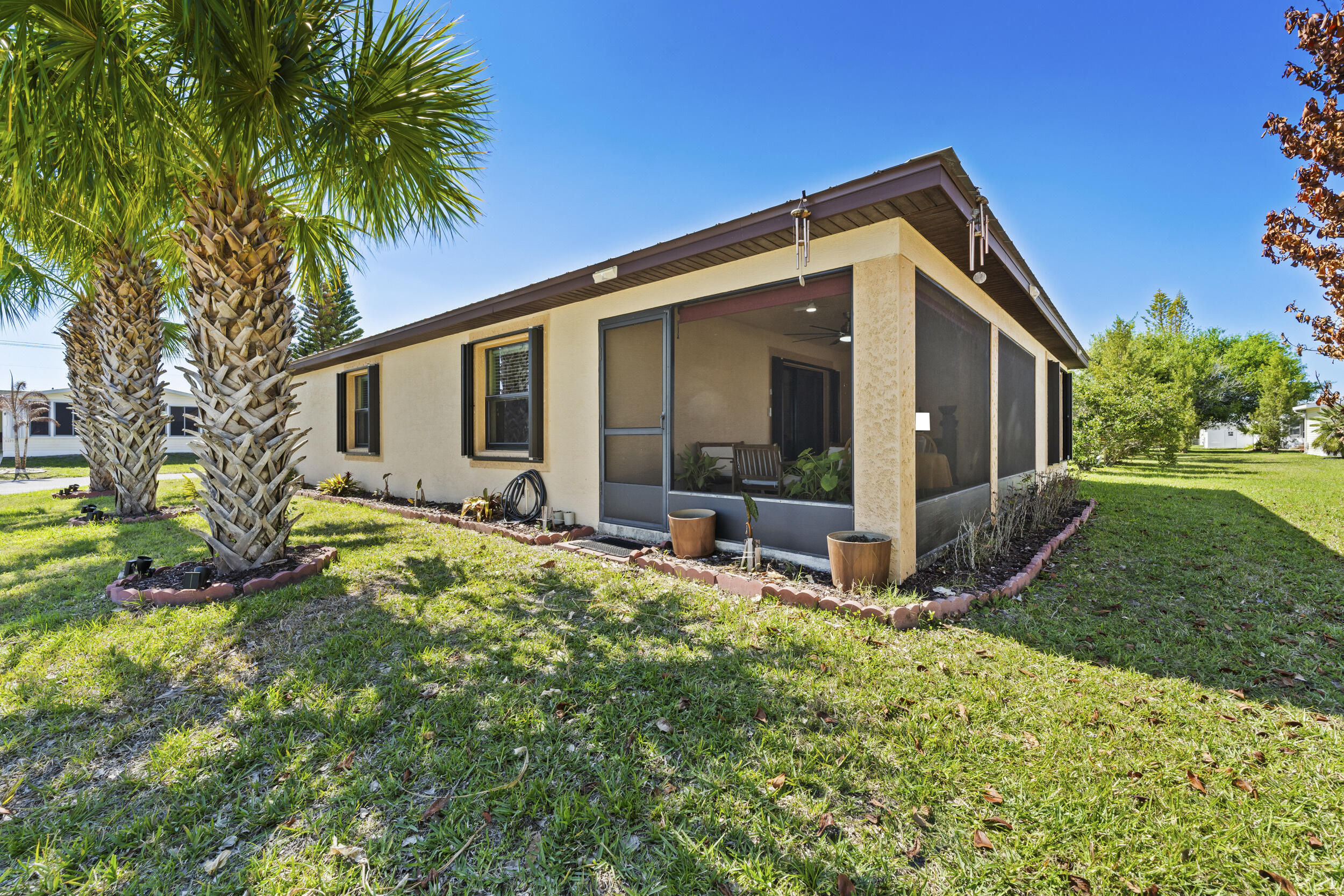 SPANISH LAKES FAIRWAYS NE PHASE - Residential