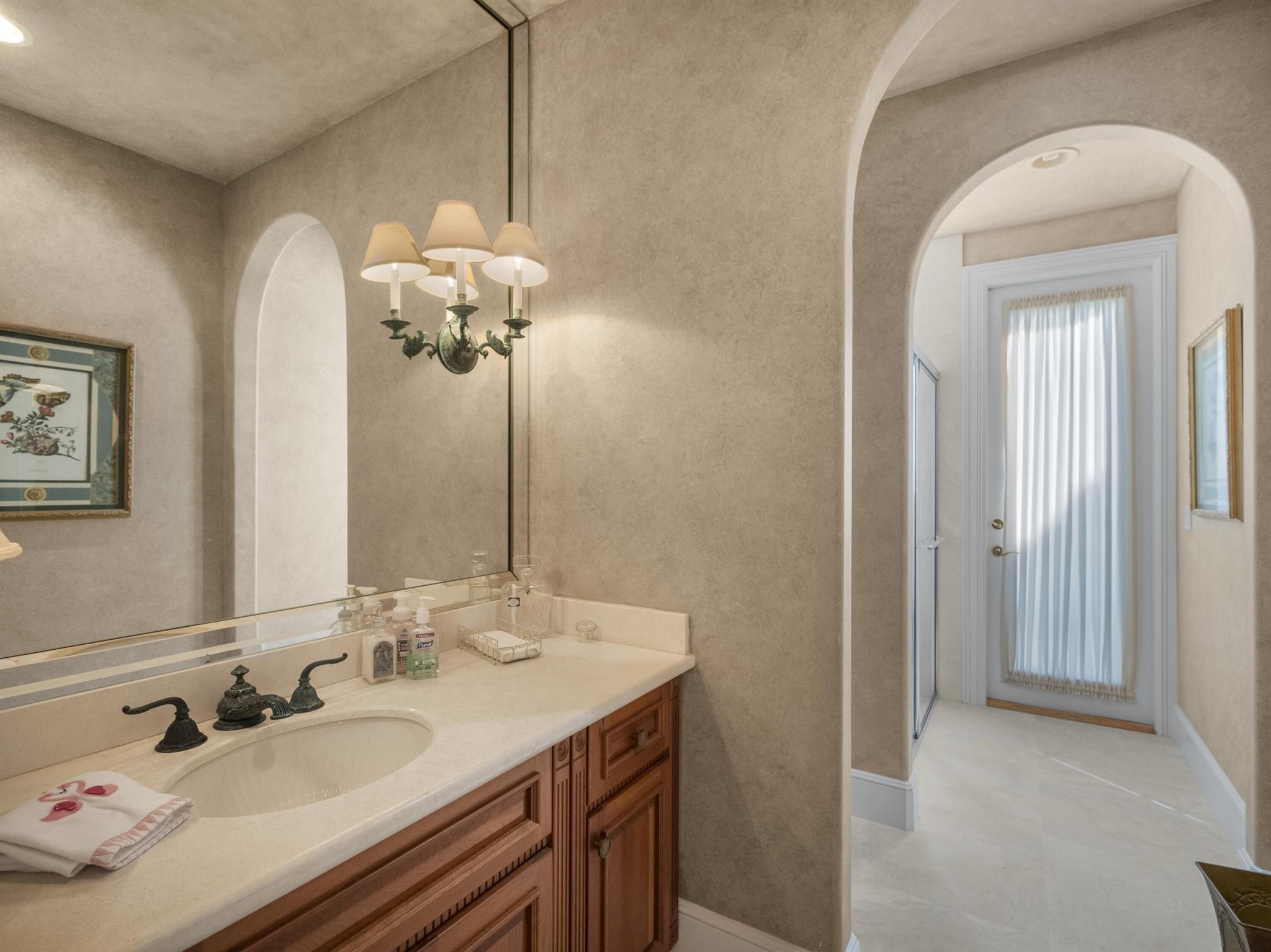 HANSEN-JDM 1 - Residential