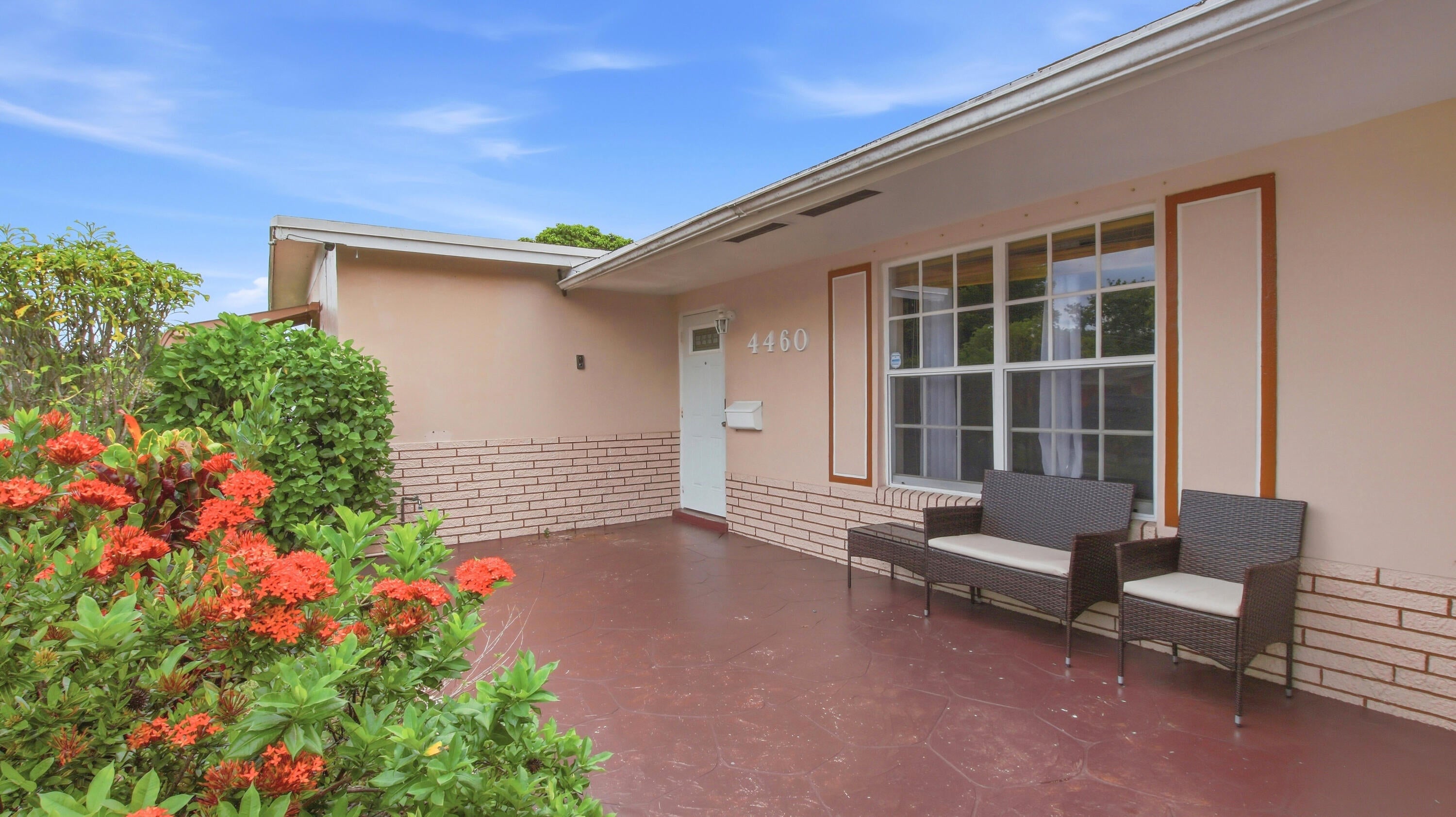 4460 NW 24TH Street, Lauderhill, FL, 33313/$460,000 3 4460 NW 24TH Street