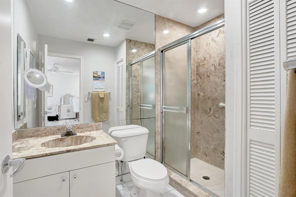 Delaire Country Club - Residential