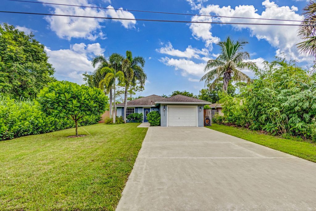 Photo of 6745 1st Street, Jupiter, FL 33458 (MLS # R11016394)